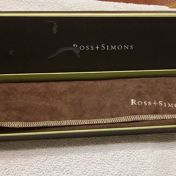 Limited Edition! Ross Simons Butterfly and Pearl Wristwatch Papilon - Picture 10 of 16